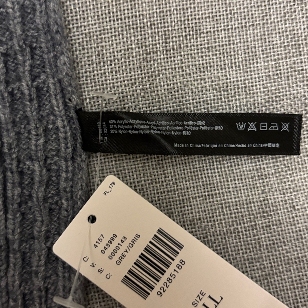 ANTHROPOLOGIE Embellished Cable-Knit Shrug. NWT! - Picture 4 of 10